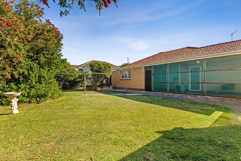 Photo - 12 Ross Street, Seaview Downs SA 5049 - Image 19