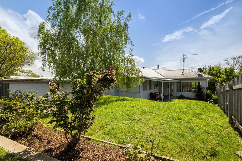 Photo - 12 Rossi Street, Yass NSW 2582 - Image 14