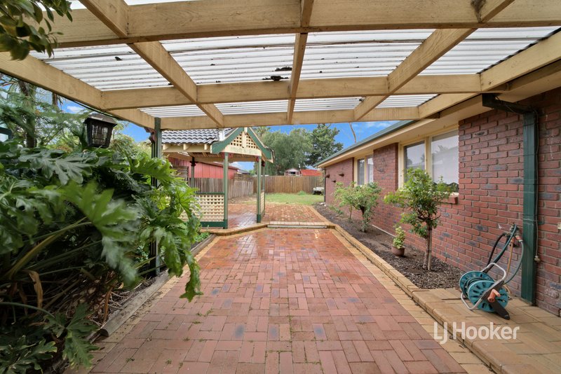 Photo - 12 Rosslare Court, Hoppers Crossing VIC 3029 - Image 18