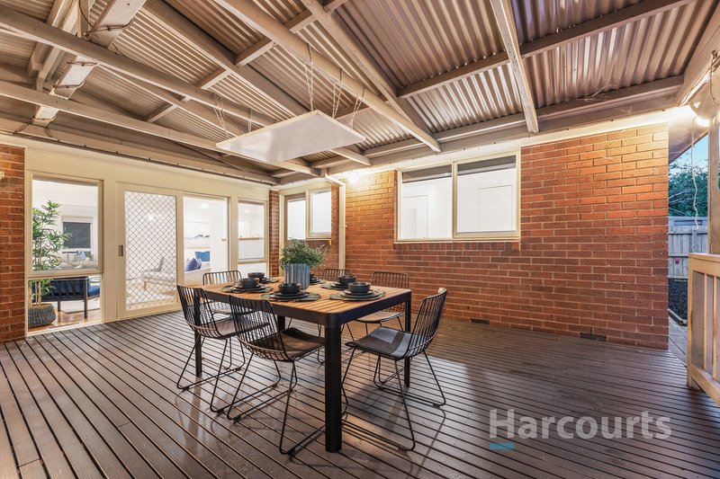 Photo - 12 Rotherwood Close, Wantirna VIC 3152 - Image 12