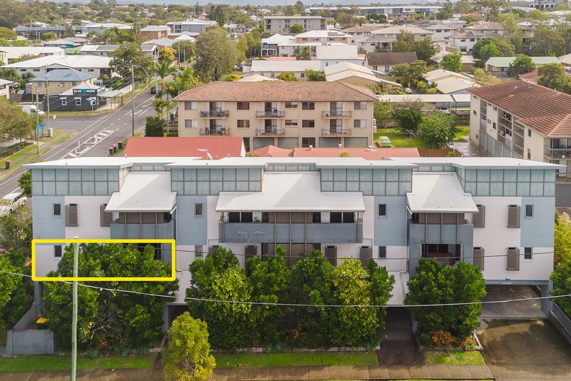 Photo - 1/2 Rowell Street, Zillmere QLD 4034 - Image 16