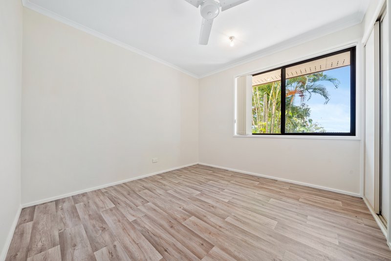 Photo - 12 Rowsell Court, Mount Warren Park QLD 4207 - Image 5