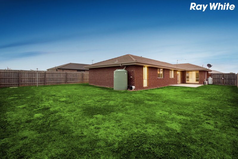 Photo - 12 Ruby Avenue, Koo Wee Rup VIC 3981 - Image 12