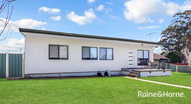 12 Rudd Place, Blackett NSW 2770