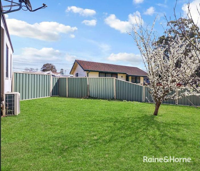 Photo - 12 Rudd Place, Blackett NSW 2770 - Image 7