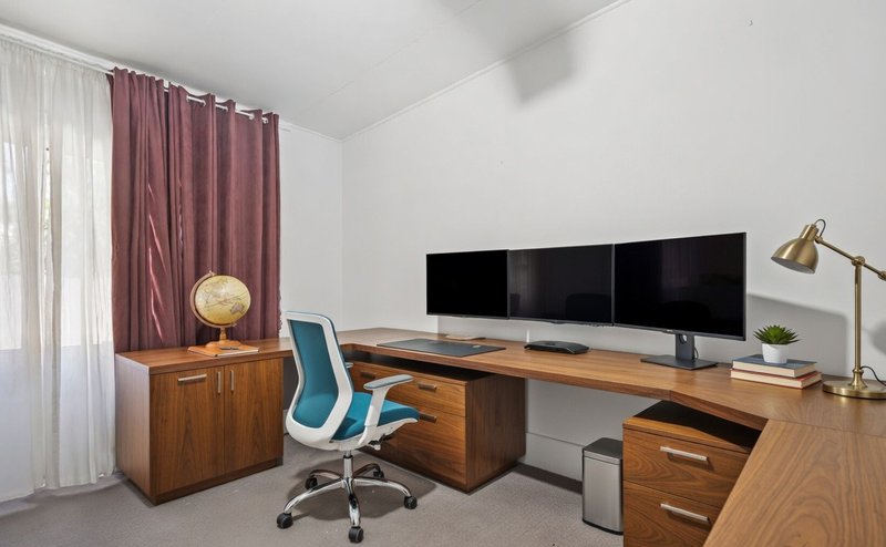 Photo - 12 Rudge Street, Woodridge QLD 4114 - Image 6