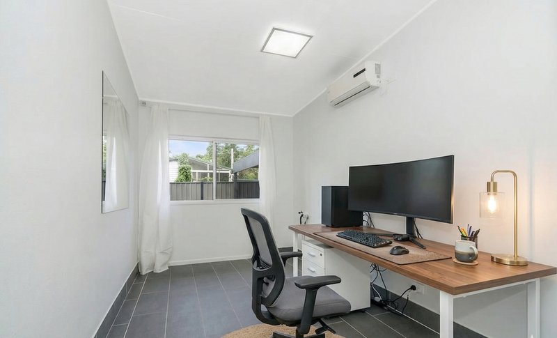 Photo - 12 Rudge Street, Woodridge QLD 4114 - Image 8