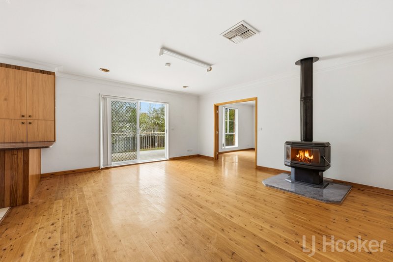 Photo - 12 Russell Place, Karabar NSW 2620 - Image 8