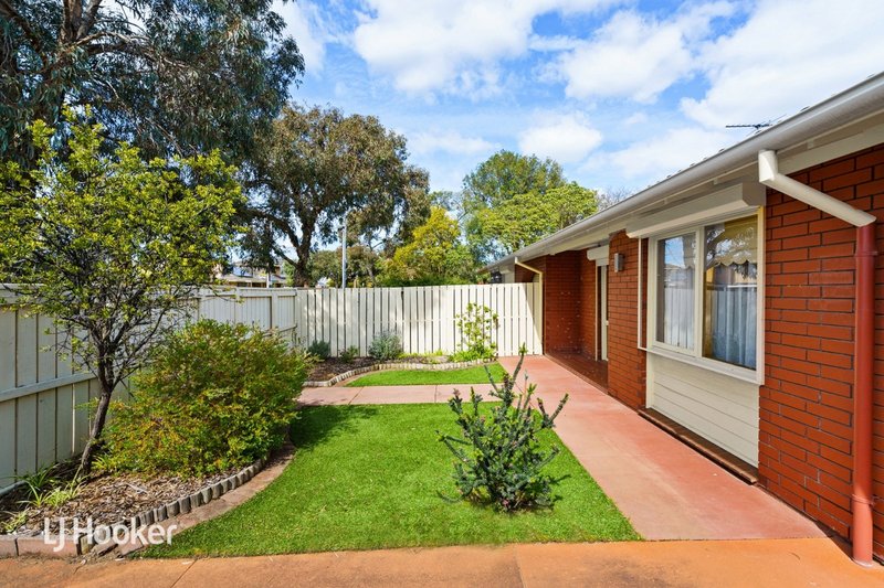 Photo - 1/2 Russell Terrace, Edwardstown SA 5039 - Image 2