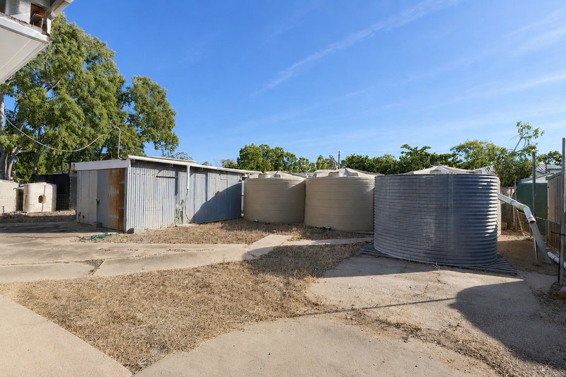 Photo - 12 S S Heatherbell Avenue, Jerona QLD 4809 - Image 12