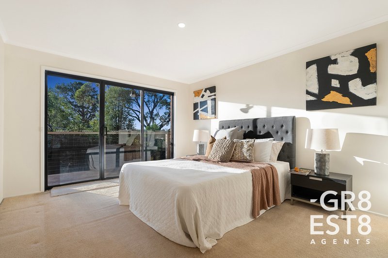 Photo - 12 Saint James Court, Narre Warren VIC 3805 - Image 8