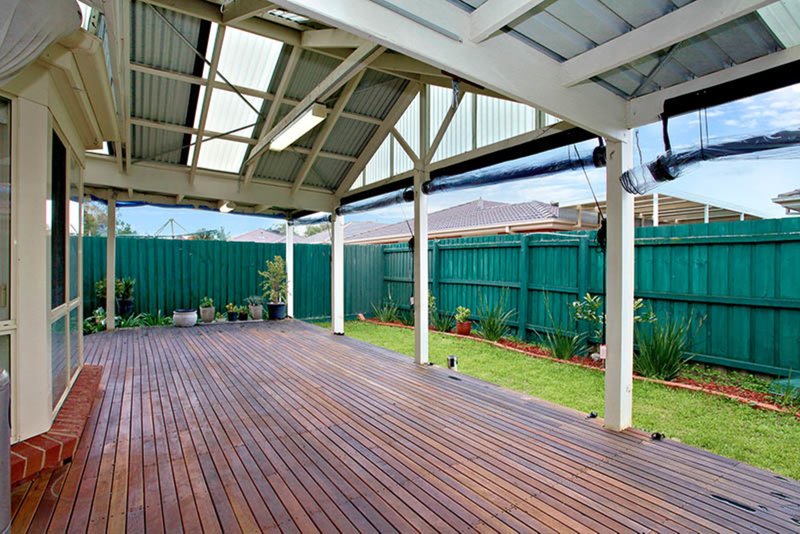 Photo - 12 Salween Crescent, Roxburgh Park VIC 3064 - Image 10