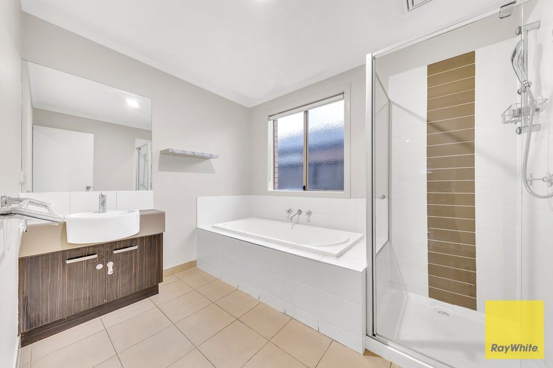 Photo - 12 Samantha Court, Tarneit VIC 3029 - Image 11