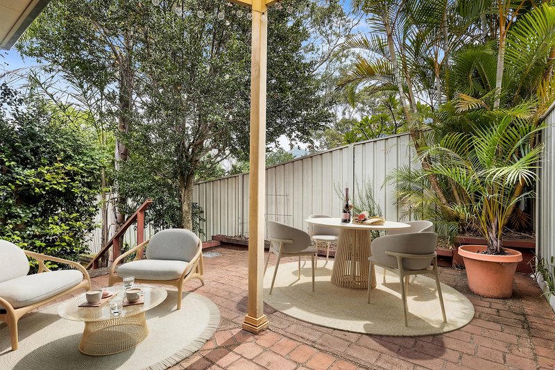 Photo - 1/2 Sampson Place, Figtree NSW 2525 - Image 7