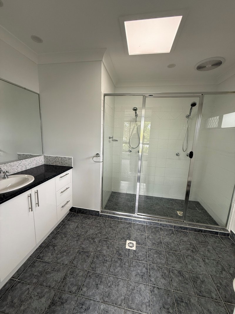 Photo - 12 San Mateo Boulevard, Ashmore QLD 4214 - Image 14