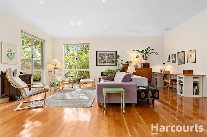 Photo - 12 Sandbridge Way, Meadow Springs WA 6210 - Image 4