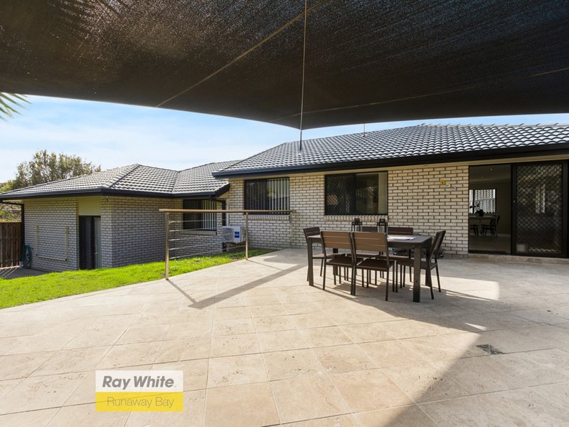 Photo - 12 Sandow Street, Pacific Pines QLD 4211 - Image 12