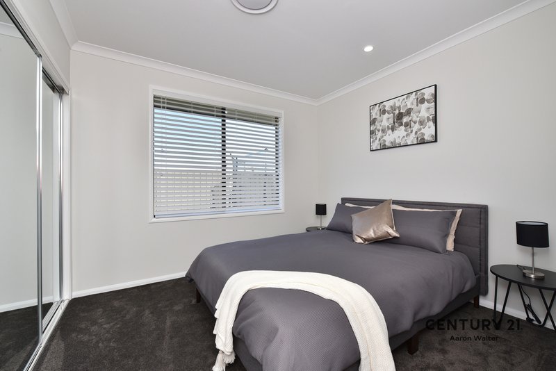 Photo - 12 Santa Fe Close, Cameron Park NSW 2285 - Image 10