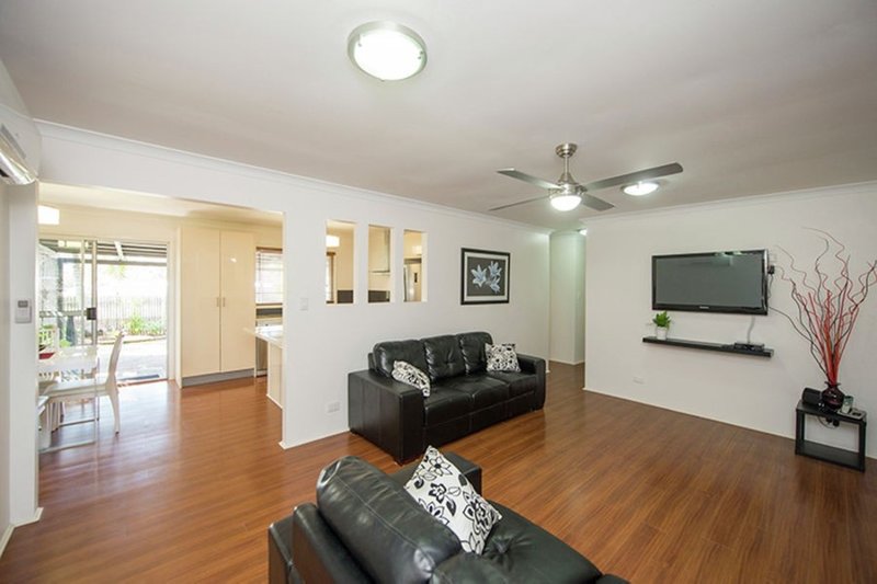 Photo - 12 Satinay Street, New Auckland QLD 4680 - Image 3