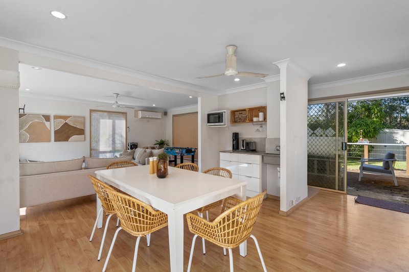 Photo - 12 Saunders Drive, Bonogin QLD 4213 - Image 8