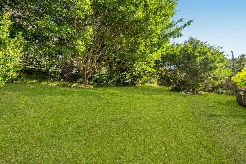 Photo - 12 Saunders Drive, Bonogin QLD 4213 - Image 11