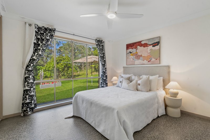 Photo - 12 Saunders Drive, Bonogin QLD 4213 - Image 14