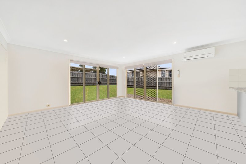 Photo - 12 Schafferius Court, Collingwood Park QLD 4301 - Image 6