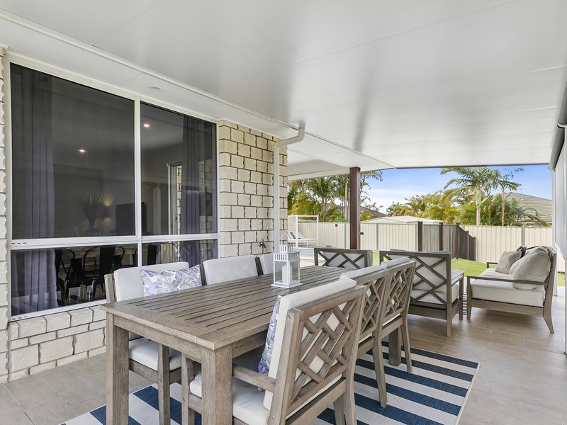 Photo - 12 Seaforth Street, Sandstone Point QLD 4511 - Image 29