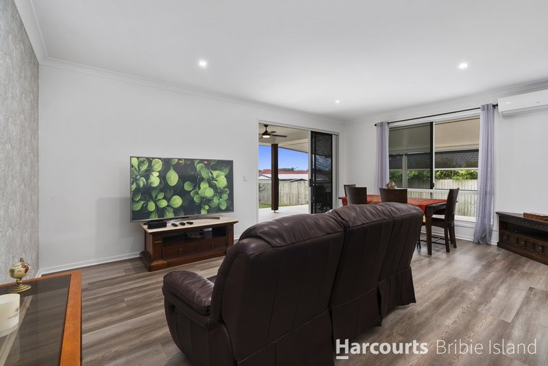 Photo - 12 Seaforth Street, Sandstone Point QLD 4511 - Image 7