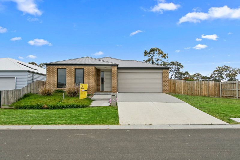 Photo - 12 Seagreen Close, Eagle Point VIC 3878 - Image 2