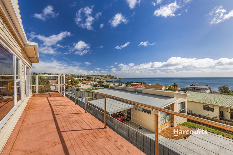 Photo - 12 Seaside Crescent, Penguin TAS 7316 - Image 2