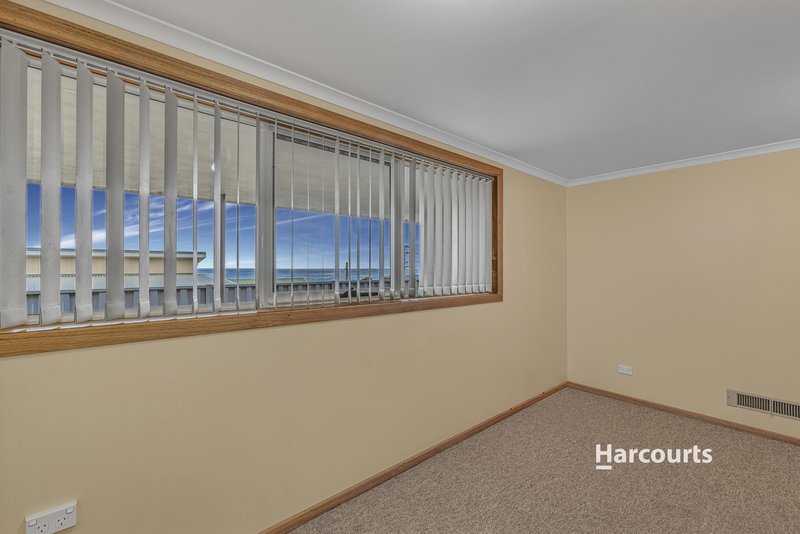 Photo - 12 Seaside Crescent, Penguin TAS 7316 - Image 19