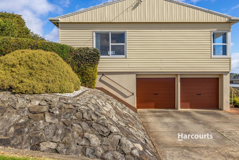 Photo - 12 Seaside Crescent, Penguin TAS 7316 - Image 21
