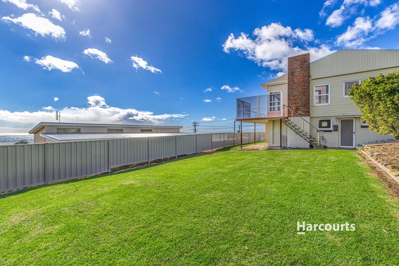 Photo - 12 Seaside Crescent, Penguin TAS 7316 - Image 25