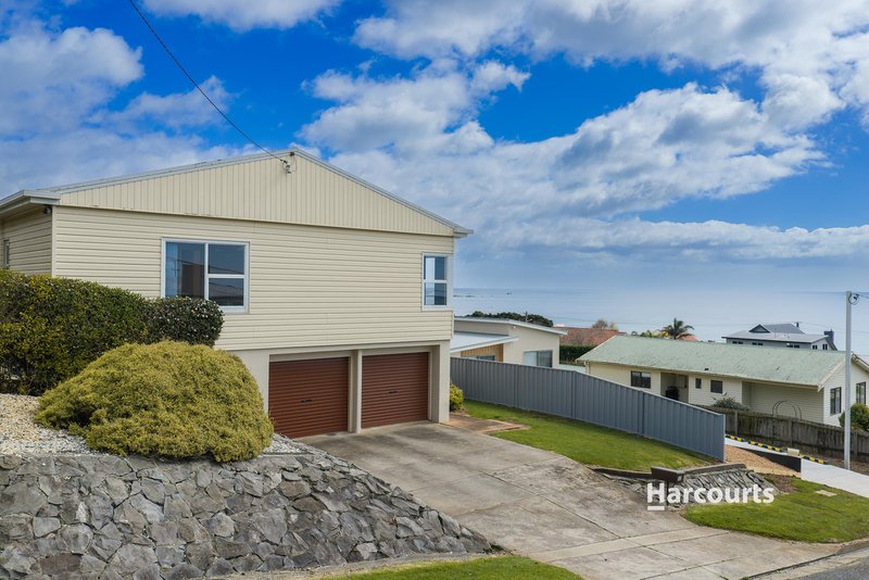 Photo - 12 Seaside Crescent, Penguin TAS 7316 - Image 27