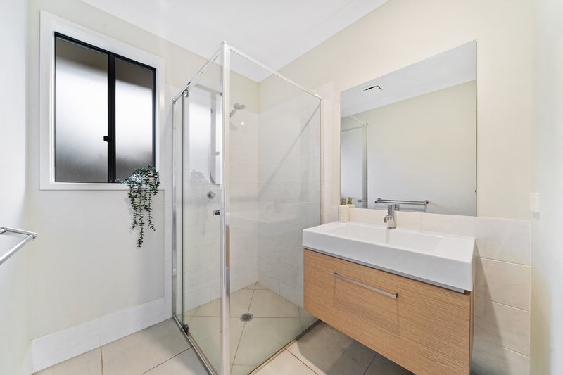 Photo - 12 Seidler Street, Logan Reserve QLD 4133 - Image 9