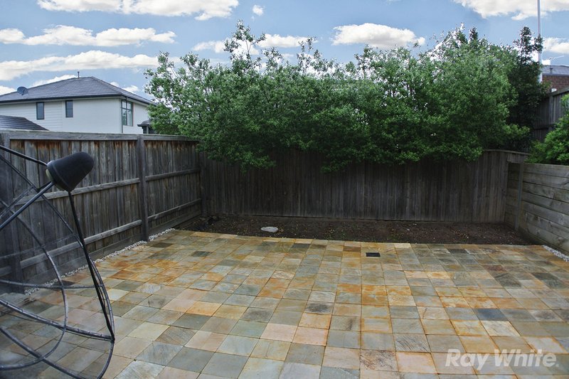 Photo - 12 Selhurst Park Road, Mulgrave VIC 3170 - Image 10