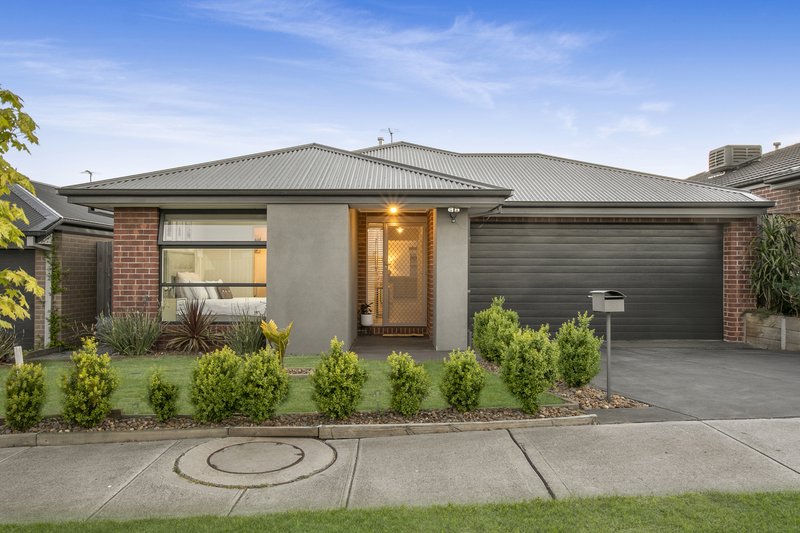 12 Selino Drive, Clyde VIC 3978