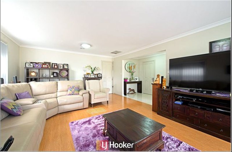 Photo - 12 Selleck Street, Casey ACT 2913 - Image 7