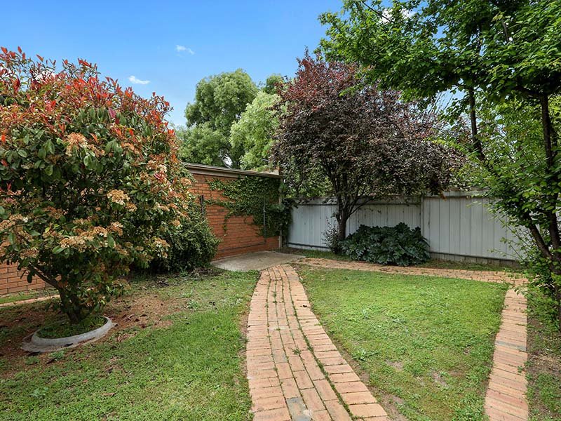 Photo - 1/2 Selwyn Street, Lara VIC 3212 - Image 10