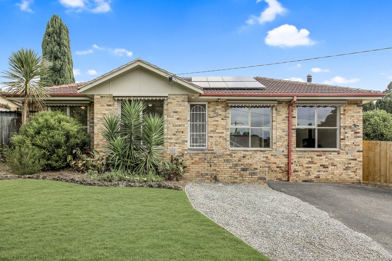 12 Shakespeare Avenue, Mooroolbark VIC 3138