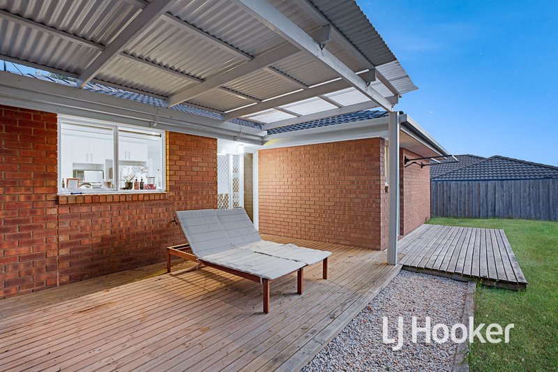 Photo - 12 Sharpe Court, Berwick VIC 3806 - Image 10