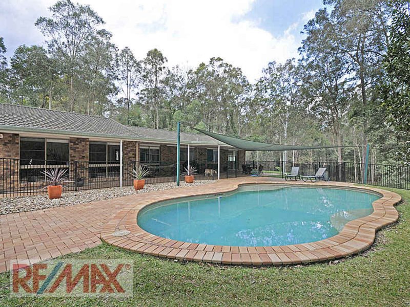 12 She-Oak Court, Cashmere QLD 4500