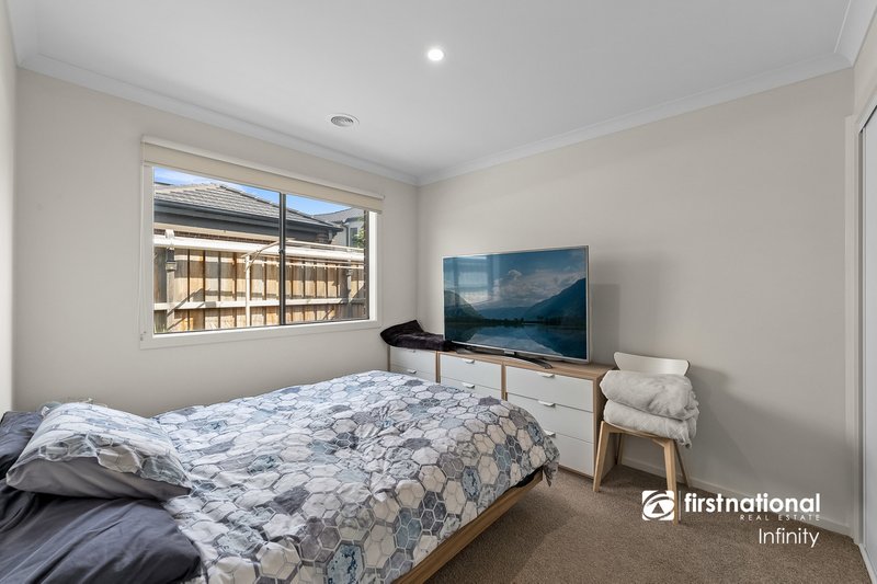 Photo - 12 Shepherd Street, Williams Landing VIC 3027 - Image 9