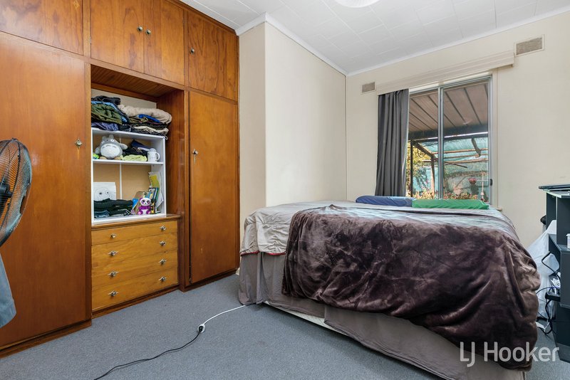 Photo - 12 Shipton Street, Elizabeth SA 5112 - Image 9