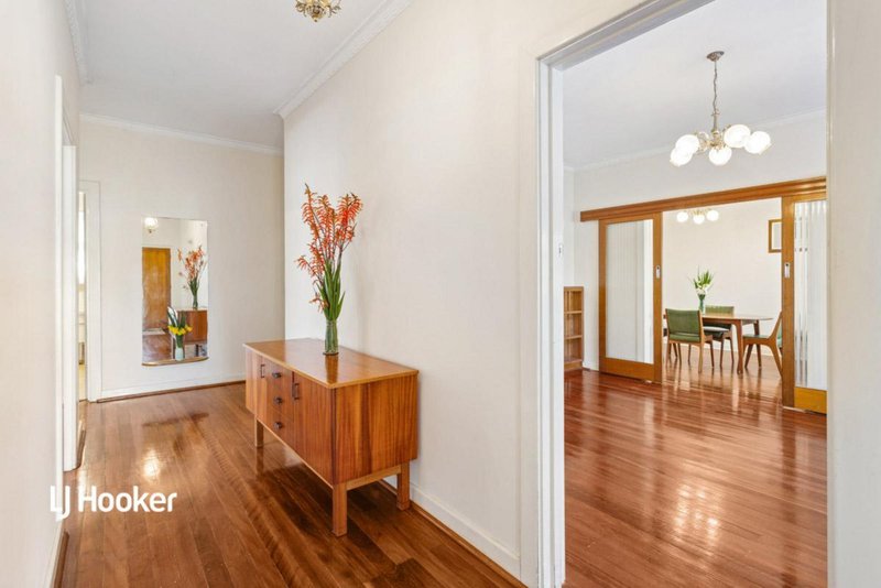 Photo - 12 Shirley Avenue, Croydon Park SA 5008 - Image 5