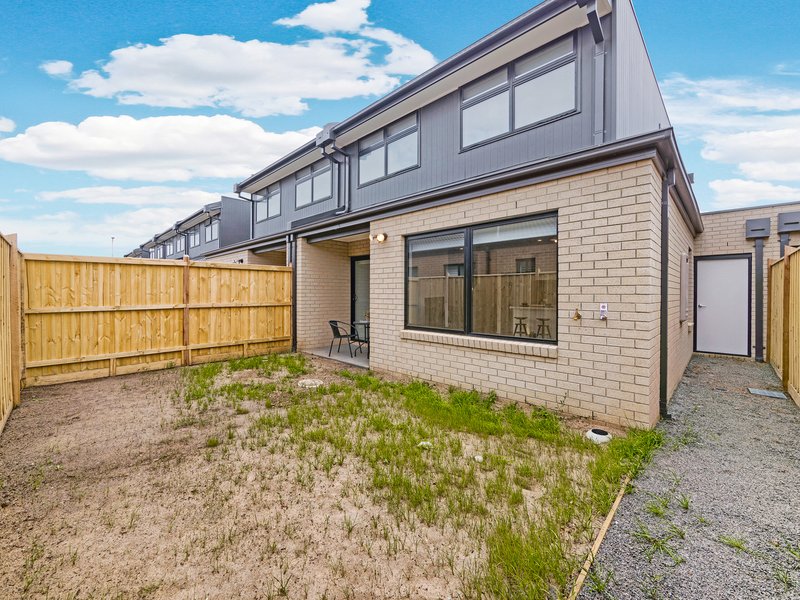 Photo - 12 Sicily Road, Clyde VIC 3978 - Image 21