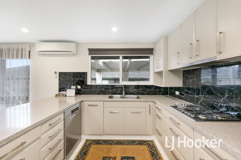 Photo - 12 Simpson Court, Hallam VIC 3803 - Image 7