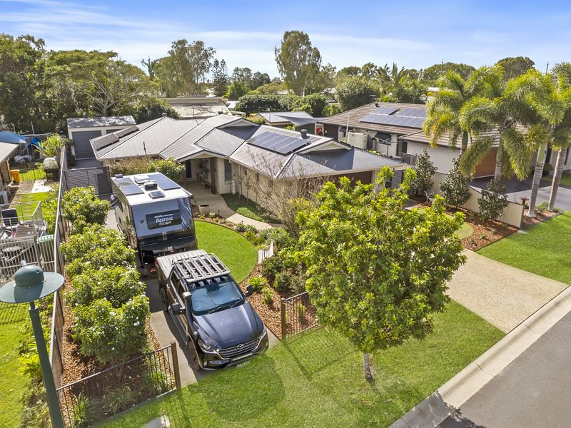 Photo - 12 Sinclair Place, Ningi QLD 4511 - Image 2