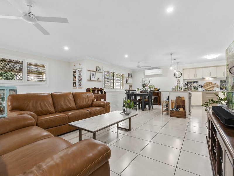 Photo - 12 Sinclair Place, Ningi QLD 4511 - Image 12